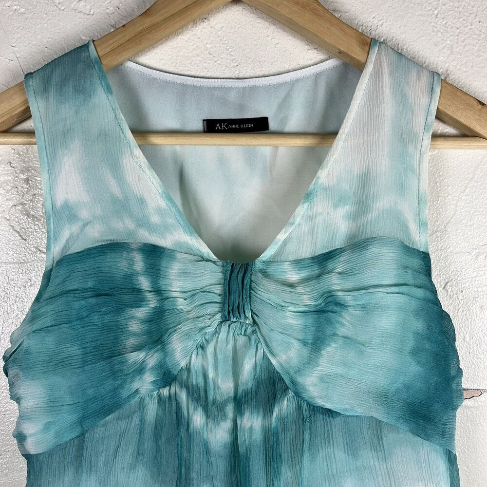 AK Anne Klein Blue White Tie-Dye Chiffon Pleated V-Neck Sleeveless Tank Top - Picture 15 of 15